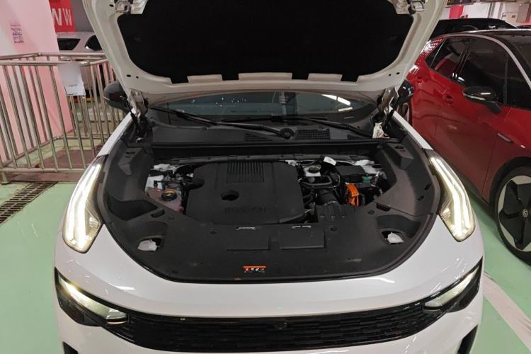 Used Lynk & Co 01 EM-P 2023 1.5TD EM-P AM Engine Bay