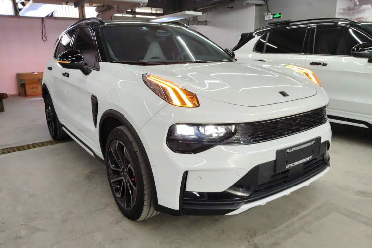Used Lynk & Co 01 EM-P 2023 1.5TD EM-P Dawn Edition Exterior 1