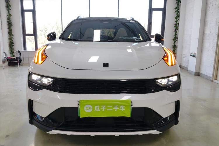 Used Lynk & Co 01 EM-P 2023 1.5TD EM-P Dawn Edition Exterior 1