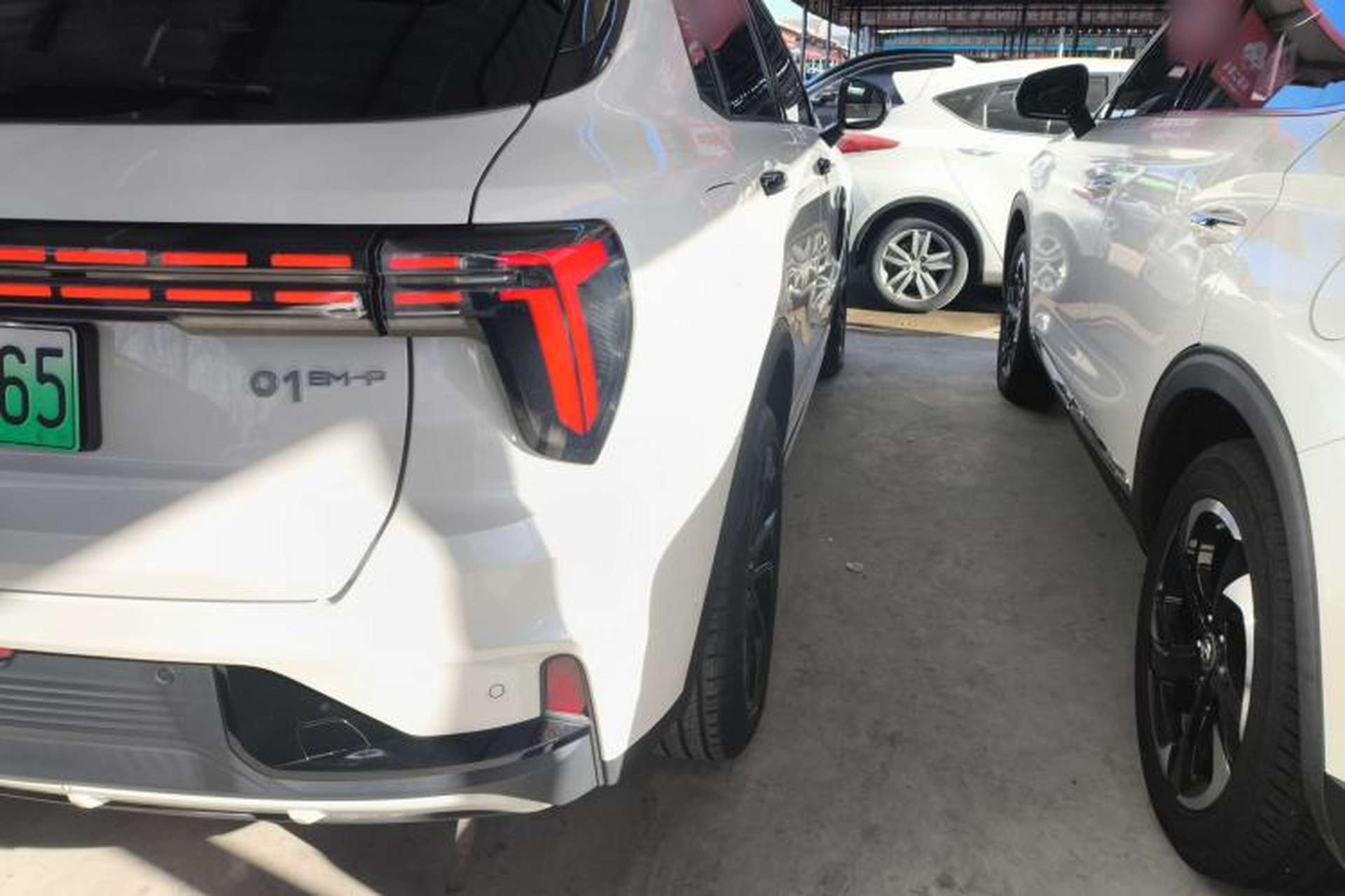Used Lynk & Co 01 EM-P 2023 1.5TD EM-P Dawn Edition Exterior 2