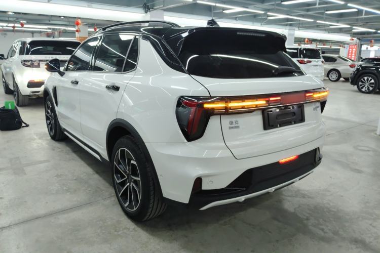 Used Lynk & Co 01 EM-P 2023 1.5TD EM-P Dawn Edition Exterior 2