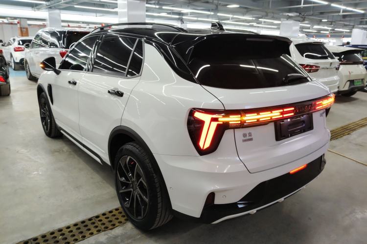 Used Lynk & Co 01 EM-P 2023 1.5TD EM-P Dawn Edition Exterior 2