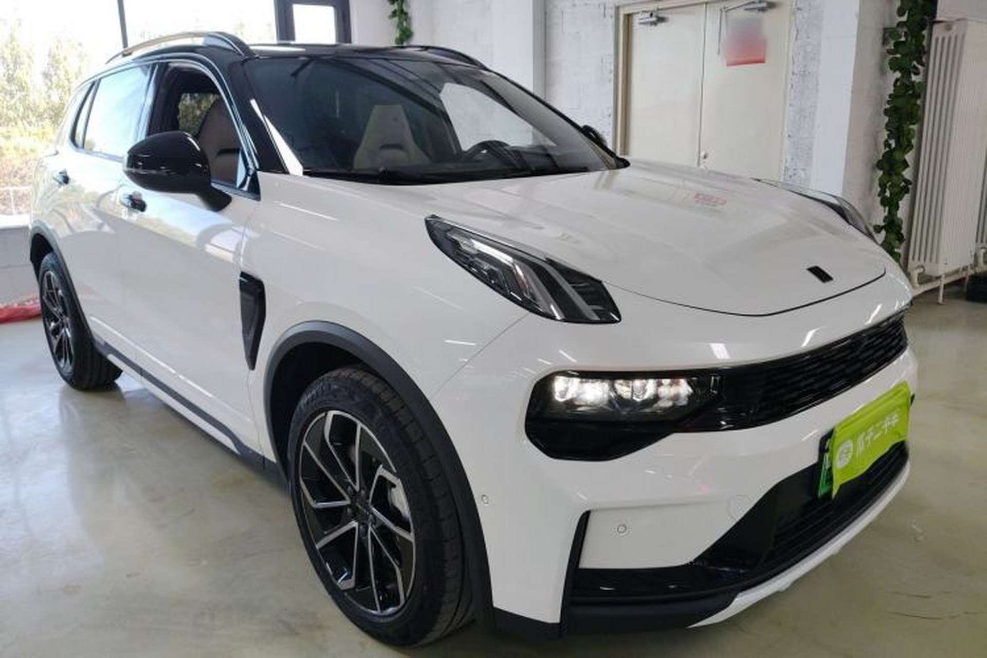 Used Lynk & Co 01 EM-P 2023 1.5TD EM-P Dawn Edition Exterior 2