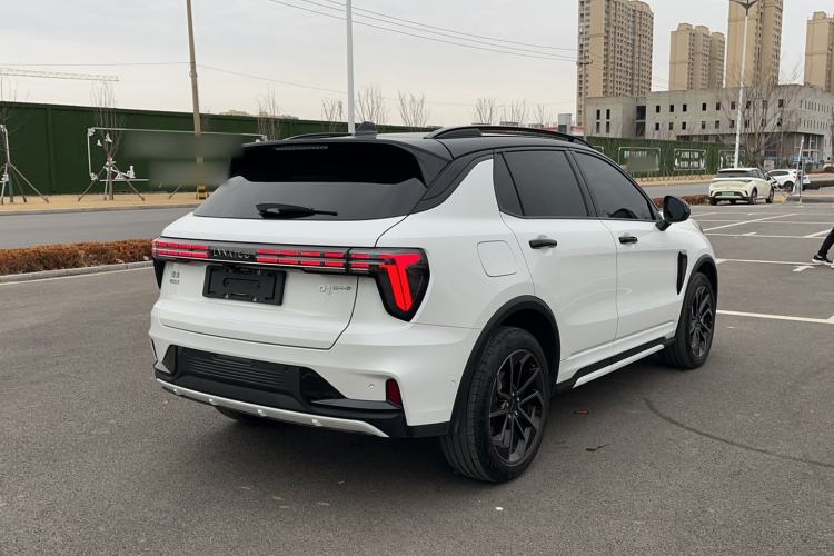 Used Lynk & Co 01 EM-P 2023 1.5TD EM-P Dawn Edition Exterior 3