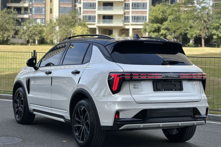 Used Lynk & Co 01 EM-P 2023 1.5TD EM-P Dawn Edition Exterior 3