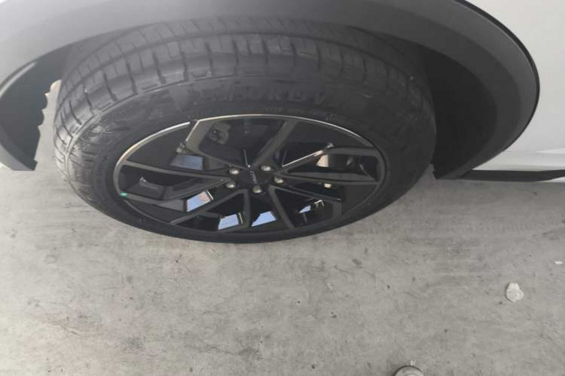 Used Lynk & Co 01 EM-P 2023 1.5TD EM-P Dawn Edition Exterior 4