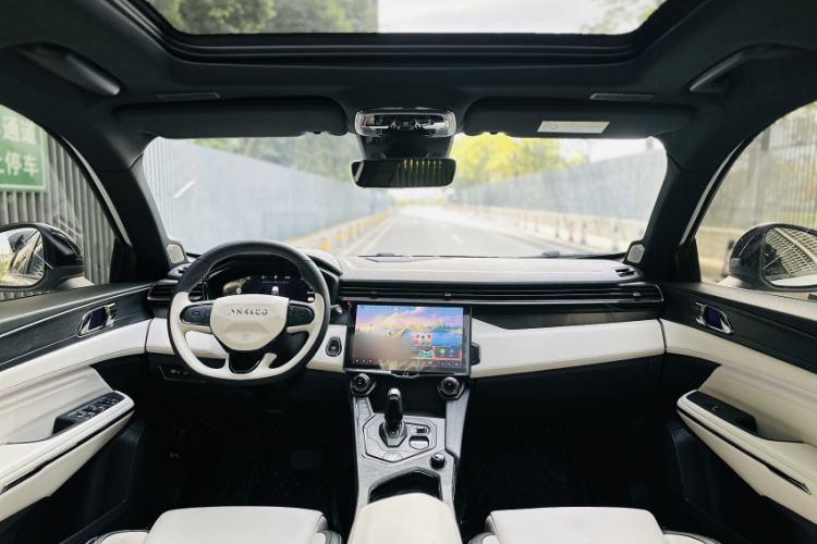 Used Lynk & Co 01 EM-P 2023 1.5TD EM-P Dawn Edition Headliner