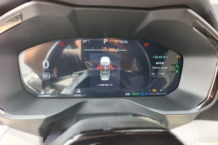 Used Lynk & Co 01 EM-P 2023 1.5TD EM-P Dawn Edition Instrument Cluster