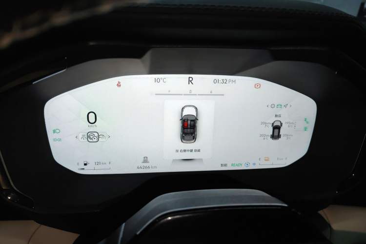 Used Lynk & Co 01 EM-P 2023 1.5TD EM-P Dawn Edition Instrument Cluster