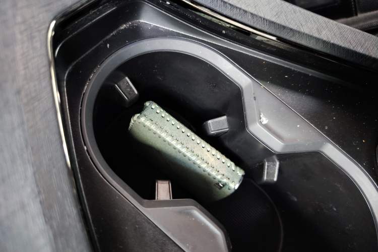 Used Lynk & Co 01 EM-P 2023 1.5TD EM-P AM Interior 1