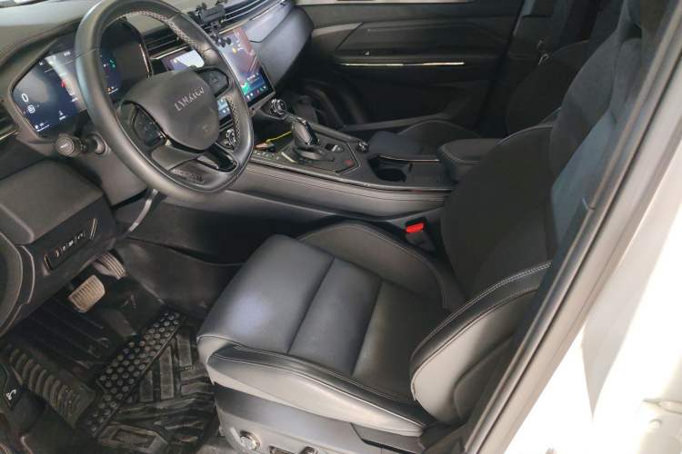 Used Lynk & Co 01 EM-P 2023 1.5TD EM-P PM Left Front Seat