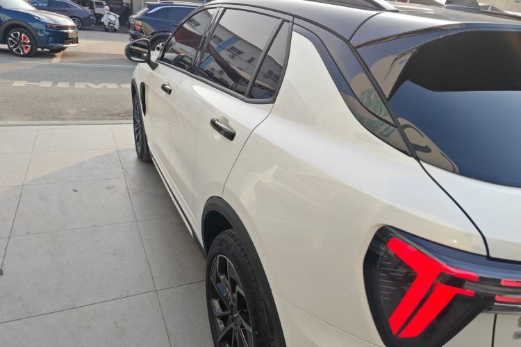 Used Lynk & Co 01 EM-P 2023 1.5TD EM-P Dawn Edition Left Side