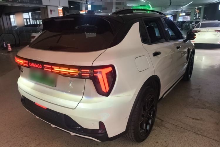 Used Lynk & Co 01 EM-P 2023 1.5TD EM-P Dawn Edition Rear Right 45 Deg