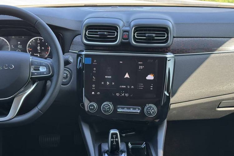 Used Lynk & Co 02 2019 High-Energy Edition 2.0T Automatic Two-Wheel Drive Pro Version China VI Standard Interior 2