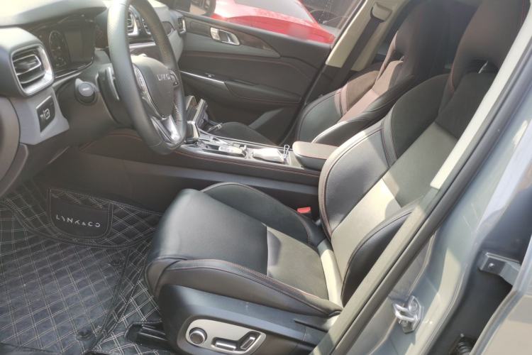 Used Lynk & Co 02 2020 1.5T DCT Two-Wheel Drive Pro Edition Left Front Seat
