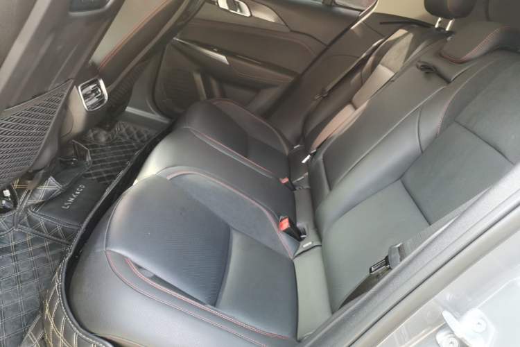 Used Lynk & Co 02 2020 1.5T DCT Two-Wheel Drive Pro Edition Left Rear Seat