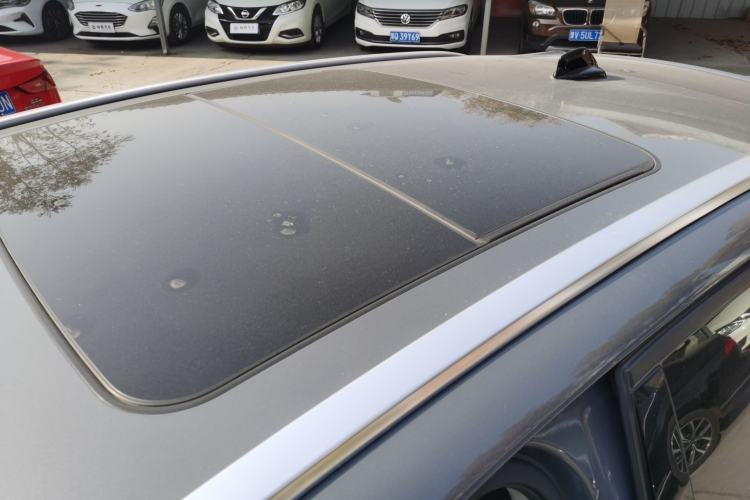 Used Lynk & Co 02 2020 1.5T DCT Two-Wheel Drive Pro Edition Roof