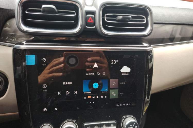 Used Lynk & Co 02 2018 1.5T DCT Two-Wheel Drive Zhaopu Version China V Standard Audio And AC Panel