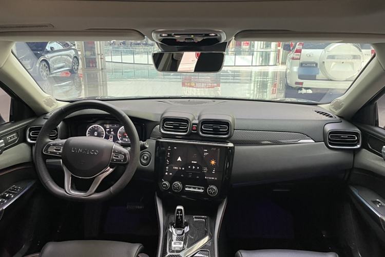 Used Lynk & Co 02 2018 2.0T Automatic Two-Wheel Drive Pro Edition China VI Standard Interior 1