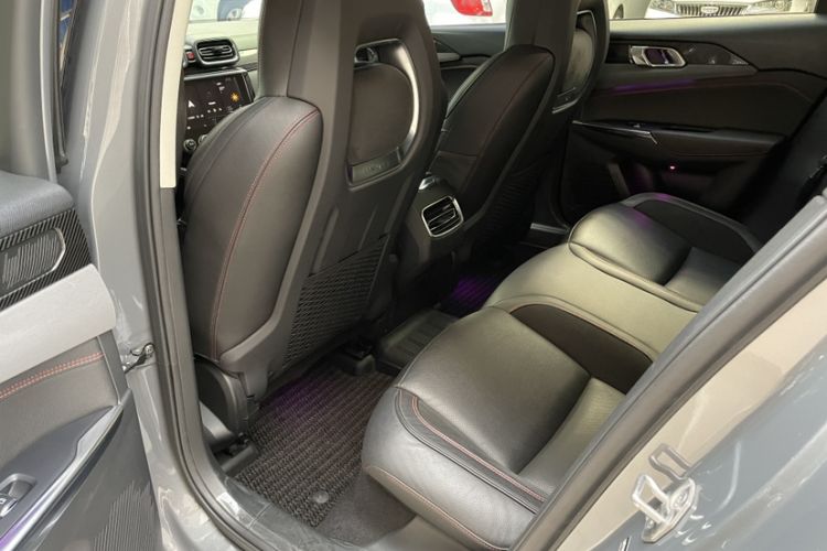 Used Lynk & Co 02 2018 2.0T Automatic Two-Wheel Drive Pro Edition China VI Standard Interior 8