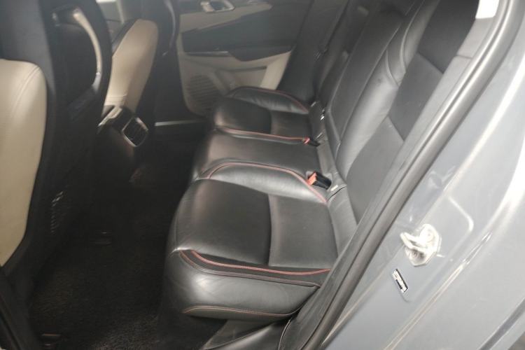 Used Lynk & Co 02 2018 1.5T DCT Two-Wheel Drive Zhaopu Version China V Standard Left Rear Seat