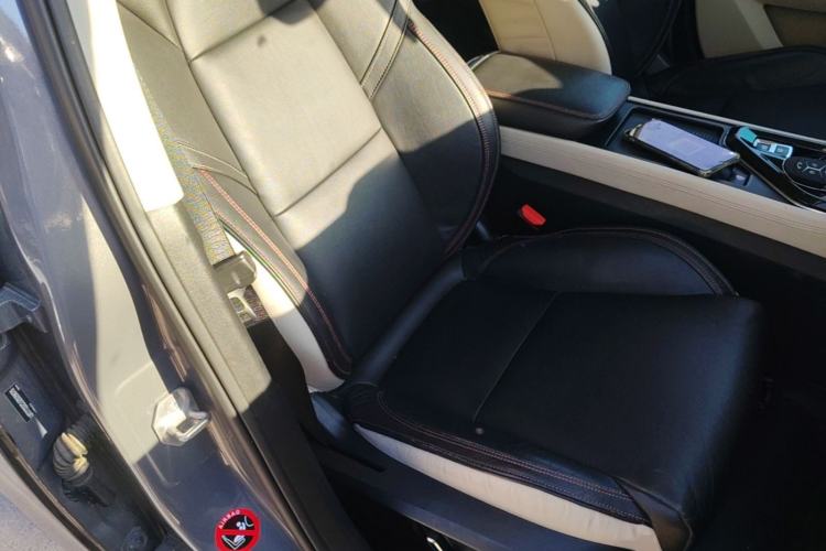 Used Lynk & Co 02 2018 1.5T DCT Two-Wheel Drive Pro Version China V Emission Standard Right Front Seat