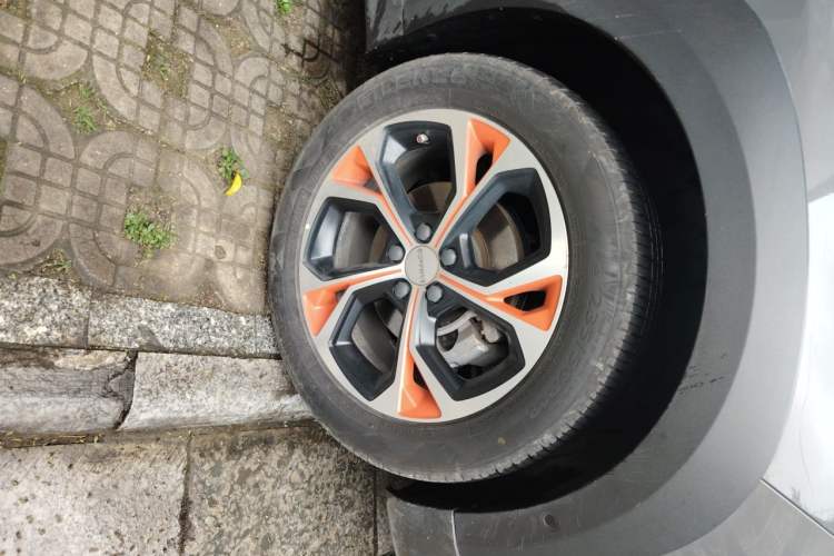 Used Lynk & Co 02 2018 1.5T DCT Two-Wheel Drive Zhaopu Version China V Standard Right Front Wheel Hub