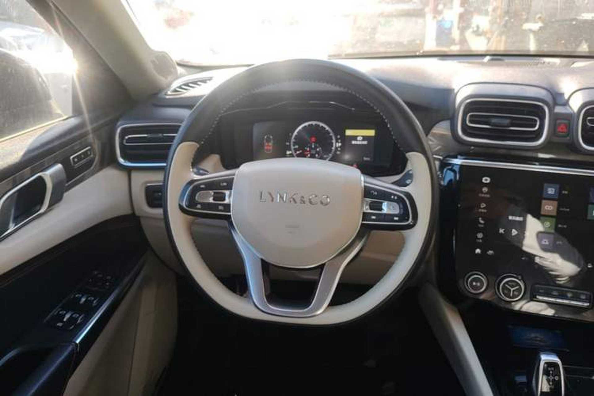 Used Lynk & Co 02 2018 1.5T DCT Two-Wheel Drive Pro Version China V Emission Standard Steering Wheel