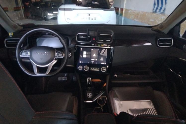 Used Lynk & Co 02 2018 1.5T DCT Two-Wheel Drive Pro Version China V Emission Standard Center Console