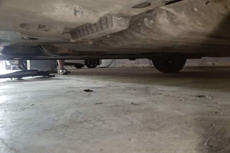 Used Lynk & Co 02 2018 1.5T DCT Two-Wheel Drive Pro Version China V Emission Standard Chassis Front Left
