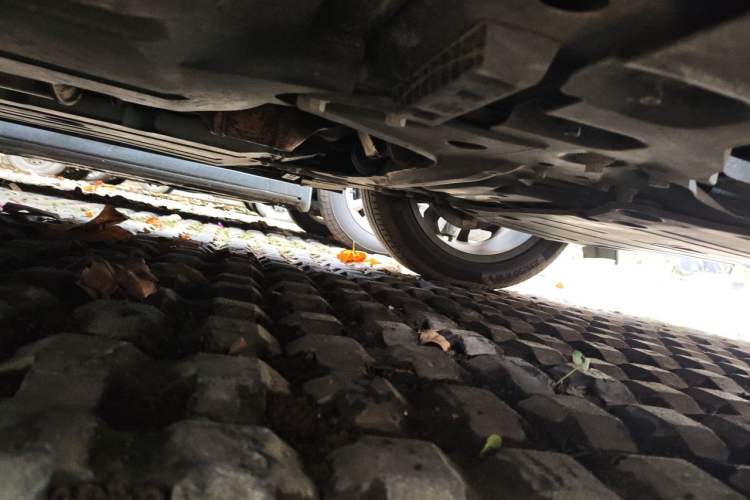 Used Lynk & Co 02 2018 1.5T DCT Two-Wheel Drive Pro Version China V Emission Standard Chassis Front Right