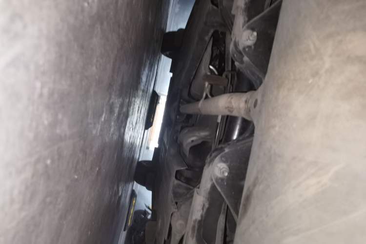 Used Lynk & Co 02 2018 1.5T DCT Two-Wheel Drive Pro Version China V Emission Standard Chassis Rear