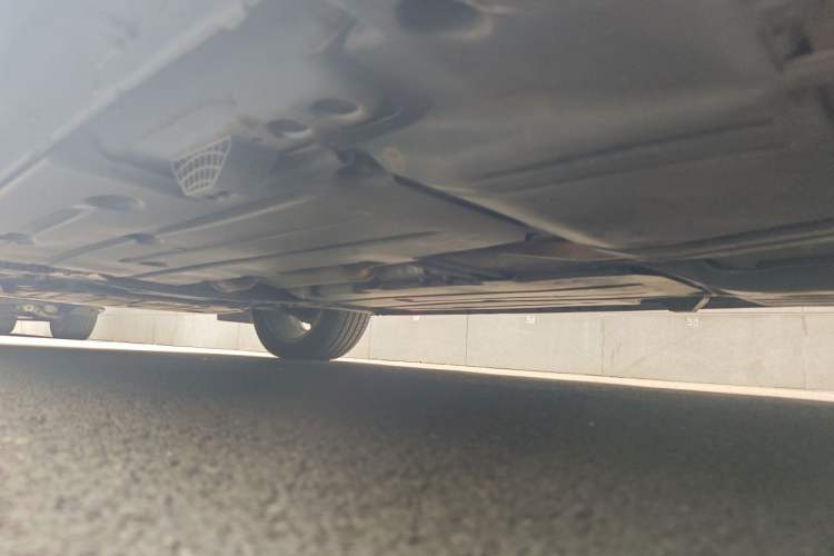 Used Lynk & Co 02 2018 1.5T DCT Two-Wheel Drive Pro Version China V Emission Standard Chassis Rear Left