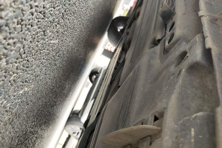 Used Lynk & Co 02 2018 1.5T DCT Two-Wheel Drive Pro Version China V Emission Standard Chassis Rear Left