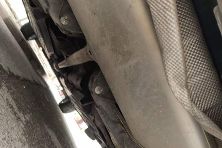 Used Lynk & Co 02 2018 1.5T DCT Two-Wheel Drive Pro Version China V Emission Standard Chassis Rear