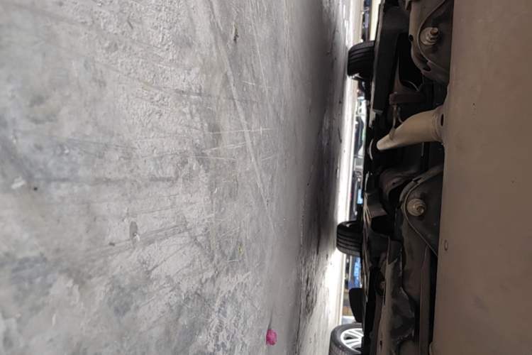 Used Lynk & Co 02 2018 1.5T DCT Two-Wheel Drive Pro Version China V Emission Standard Chassis Rear