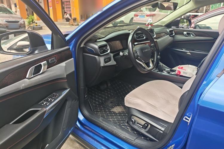 Used Lynk & Co 02 2018 1.5T DCT Two-Wheel Drive Pro Version China V Emission Standard Driver Seat