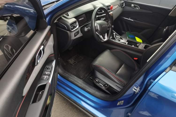 Used Lynk & Co 02 2018 1.5T DCT Two-Wheel Drive Pro Version China V Emission Standard Driver Seat