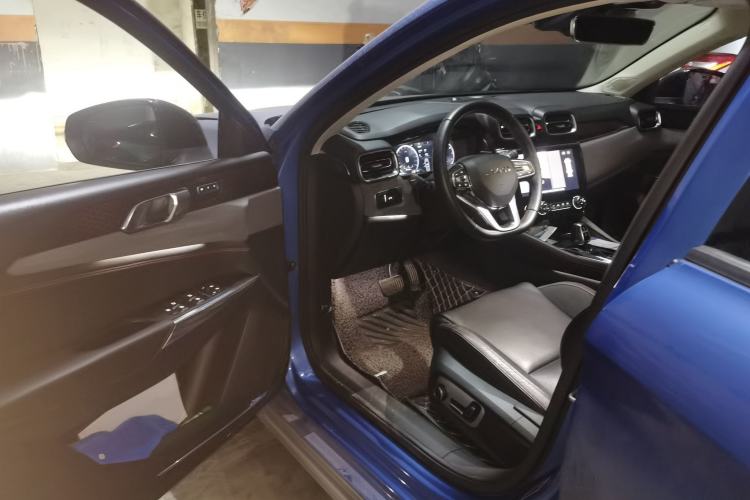 Used Lynk & Co 02 2018 1.5T DCT Two-Wheel Drive Pro Version China V Emission Standard Driver Seat