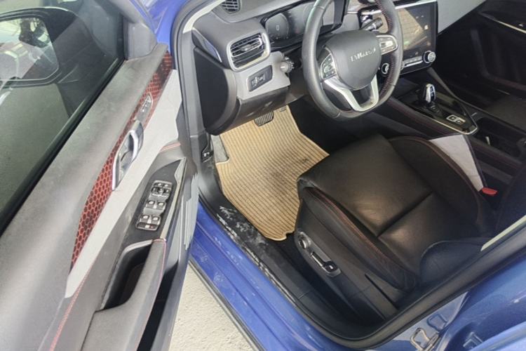Used Lynk & Co 02 2018 1.5T DCT Two-Wheel Drive Pro Version China V Emission Standard Driver Seat