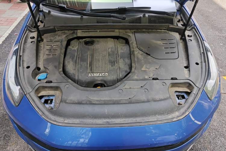Used Lynk & Co 02 2018 1.5T DCT Two-Wheel Drive Pro Version China V Emission Standard Engine Bay