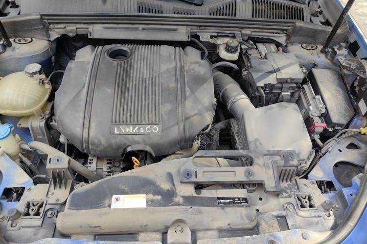Used Lynk & Co 02 2018 1.5T DCT Two-Wheel Drive Pro Version China V Emission Standard Engine Bay