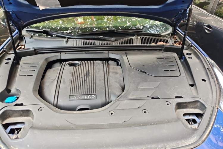 Used Lynk & Co 02 2018 1.5T DCT Two-Wheel Drive Pro Version China V Emission Standard Engine Bay