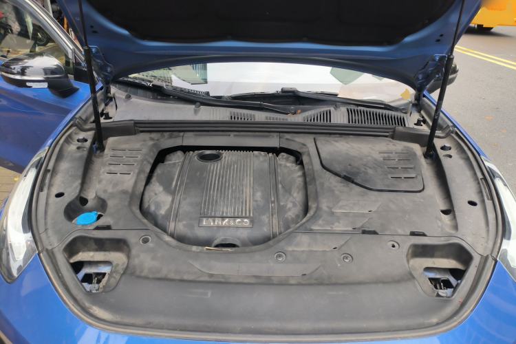 Used Lynk & Co 02 2018 1.5T DCT Two-Wheel Drive Pro Version China V Emission Standard Engine Bay