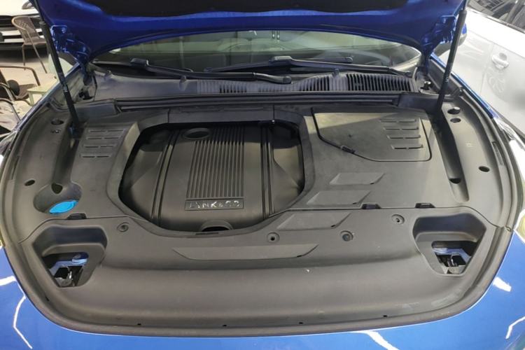 Used Lynk & Co 02 2018 1.5T DCT Two-Wheel Drive Sporty Version China V Standard Engine Bay