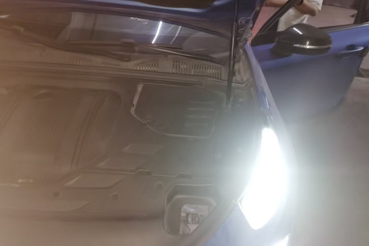 Used Lynk & Co 02 2018 1.5T DCT Two-Wheel Drive Pro Version China V Emission Standard Engine Bay Left