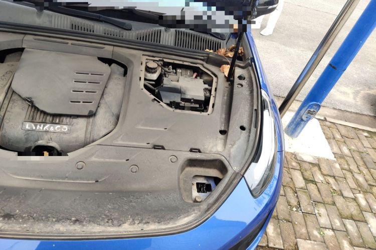 Used Lynk & Co 02 2018 1.5T DCT Two-Wheel Drive Pro Version China V Emission Standard Engine Bay Left