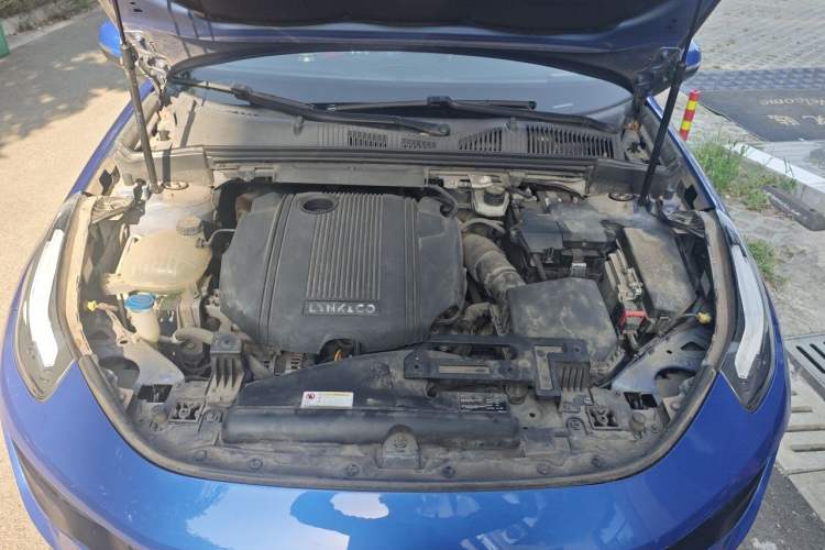 Used Lynk & Co 02 2018 1.5T DCT Two-Wheel Drive Sporty Version China V Standard Engine Bay