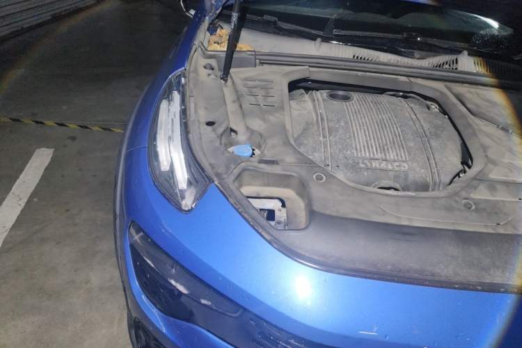 Used Lynk & Co 02 2018 1.5T DCT Two-Wheel Drive Pro Version China V Emission Standard Engine Bay Right