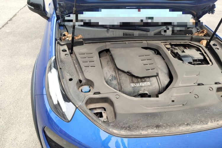 Used Lynk & Co 02 2018 1.5T DCT Two-Wheel Drive Pro Version China V Emission Standard Engine Bay Right